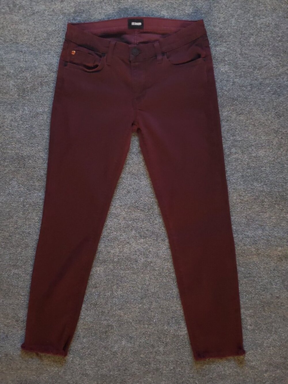 Hudson Dark Burgundy Frayed Sz 27 (Meas 28x25.5 7.5" Low Rise) Tapered Jeans A15